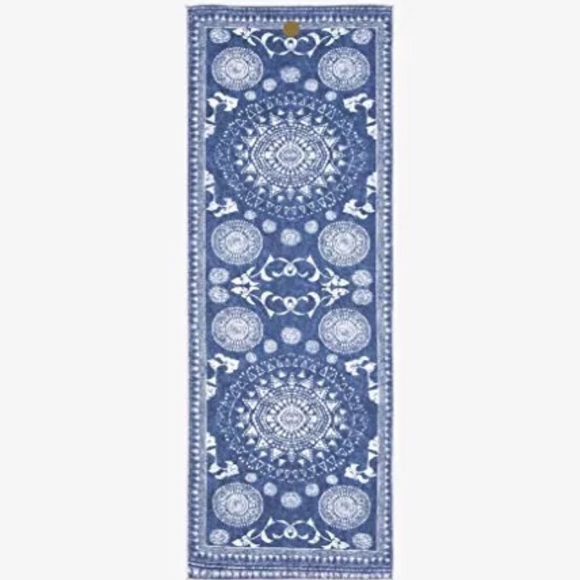 Manduka Other - Manduka Yogitoes Hot Yoga Towel Gejia